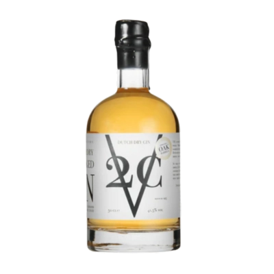V2C Barrel Aged Dutch Dry Gin bottle — premium oak matured craft gin from Amsterdam, Netherlands, golden amber colour, 41.5% ABV